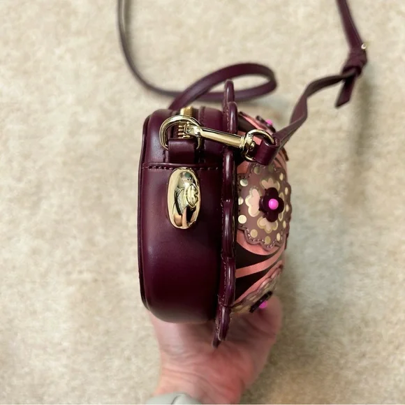 Kate Spade Baja Bound Turtle Crossbody - Picture 8 of 17